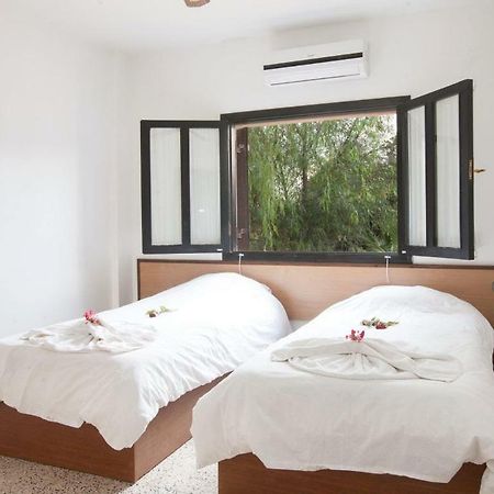 Balci Plaza Hotel And Balci Plaza Guest Bungalows Karpaz Peninsula Selenias 외부 사진